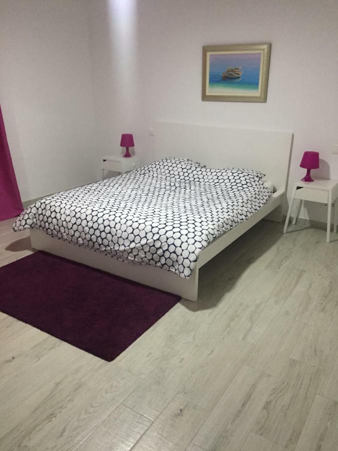 Apartment Paulina Trogir Eksteriør billede